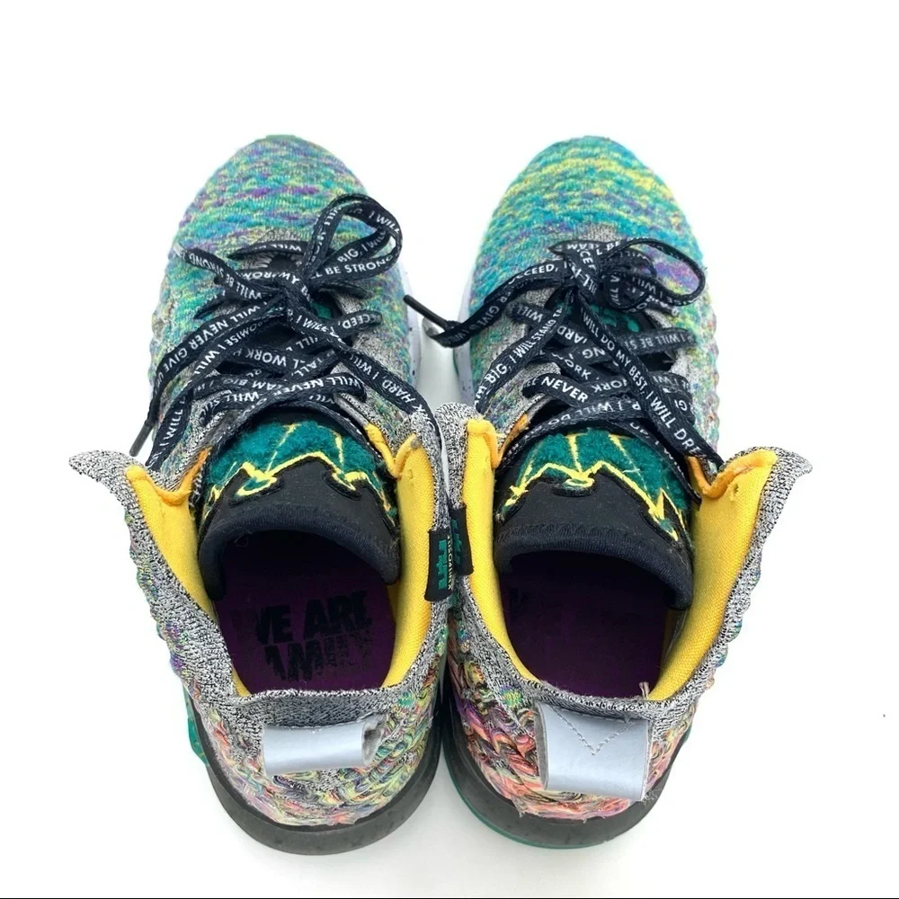 Nike LEBRON 17 Promise Knitted Sneakers in Green